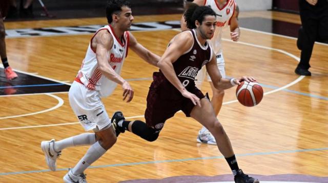 Sur: Tres goleadas en casa