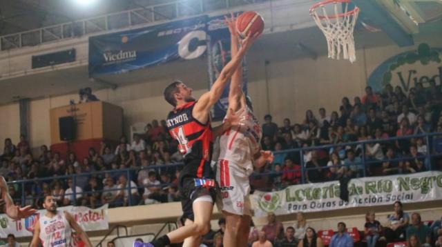 Deportivo Viedma sigue l�der en la Sur