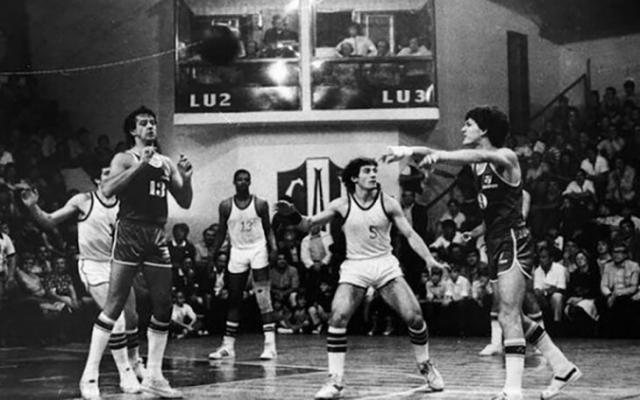 Felices 40 Liga Nacional!