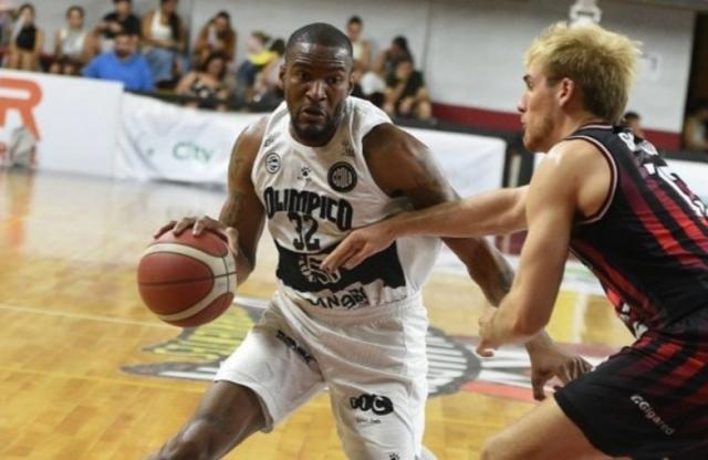 Lamentable: Maxwell agredi a Capelli post clsico