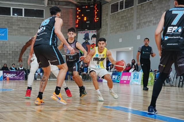 Sur A: Racing volvi a la punta e Hispano a celebrar