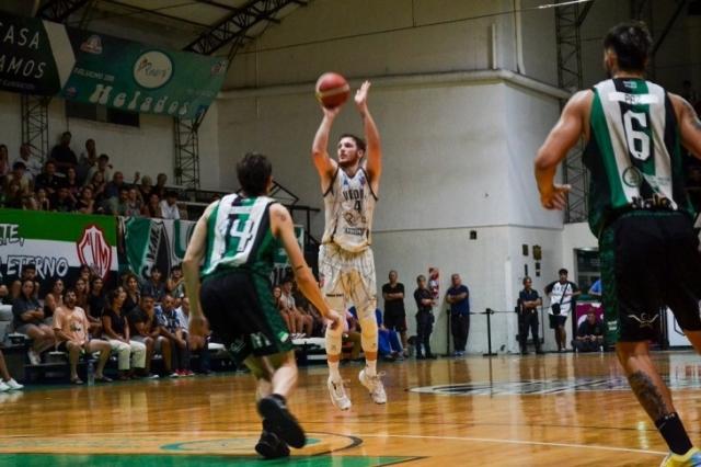 Norte/Sur: Coln y Villa Mitre celebraron de local