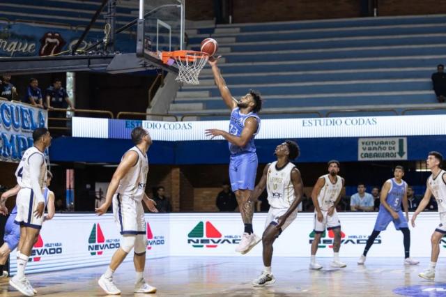 LSB: Regatas dio otro gran paso