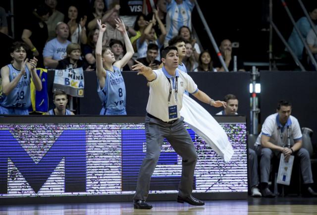 Villagrn: "Tratamos desde el staff de inculcar valores, disciplina y hbitos deportivos"