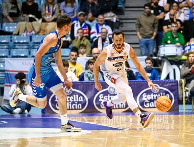 Primera Feb: Debut Faggiano, Vaulet fue figura y perdi el lder