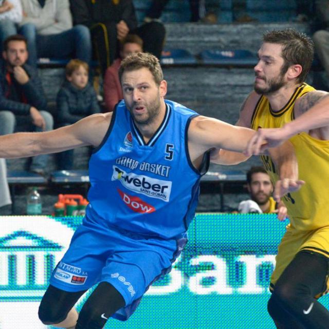 Ms cerca de los playoffs