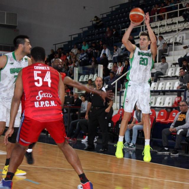 Gimnasia sigue entre los seis